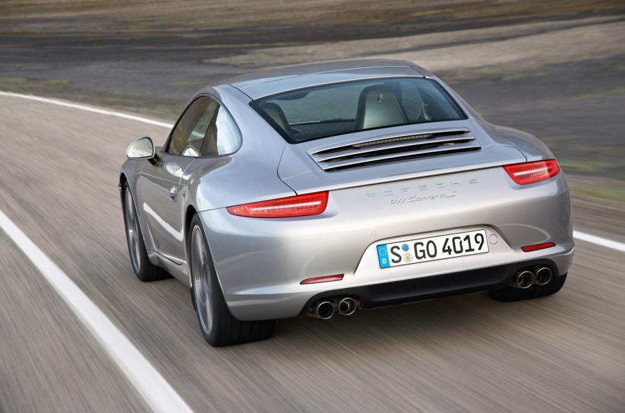  Porsche 911 Carrera 2011 года  (фото 28 из 47)